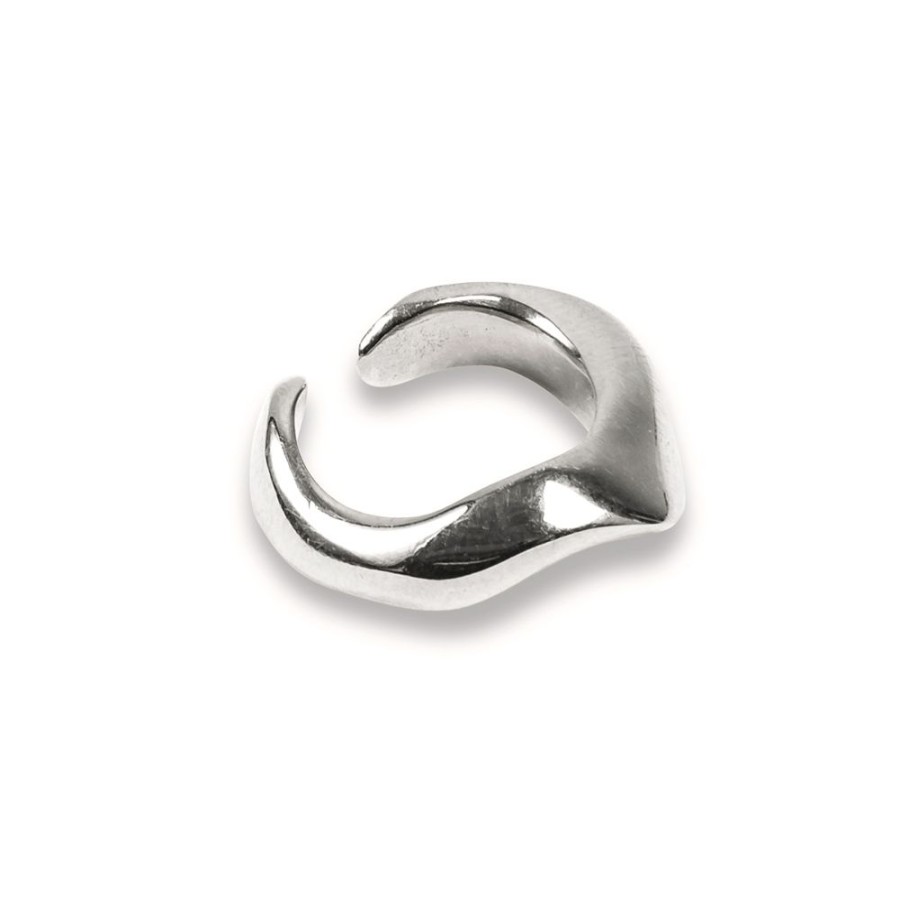 Orhangen Cornelia Webb Smycken | Cornelia Webb – Folded Ear Cuff M, Silver